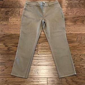 Chico’s Platinum Size 2.5